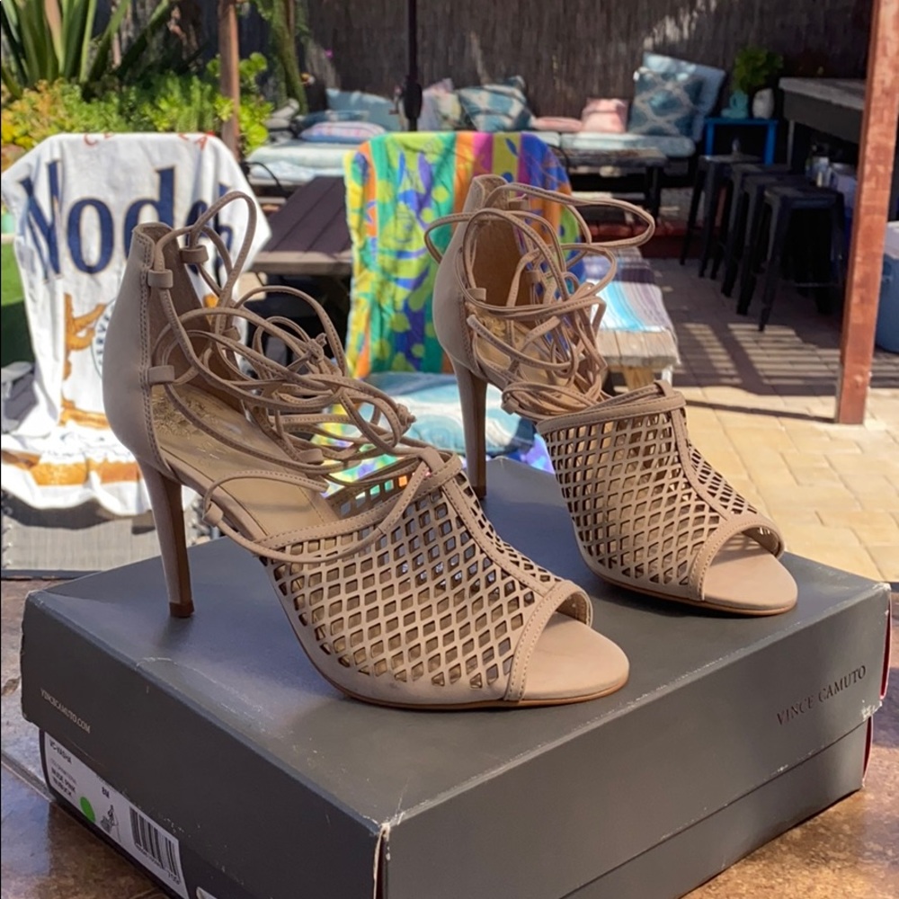 COPY - Vince Camuto vasha